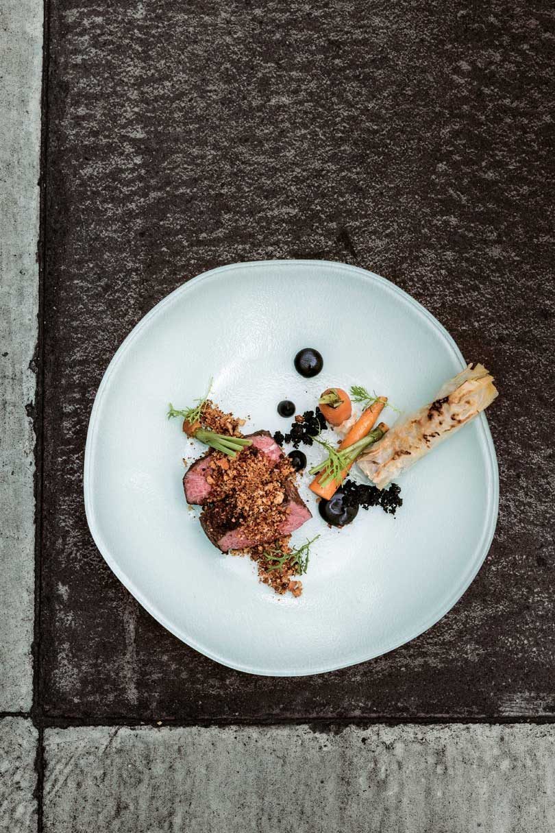 KATE FAY, CIBO ROASTED LAMB RUMP, SCHNITZEL CRUMB, LAMB-SHOULDER CIGAR & LEEK ASH KATE FAY, CIBO ROASTED LAMB RUMP, SCHNITZEL CRUMB, LAMB-SHOULDER CIGAR & LEEK ASH
