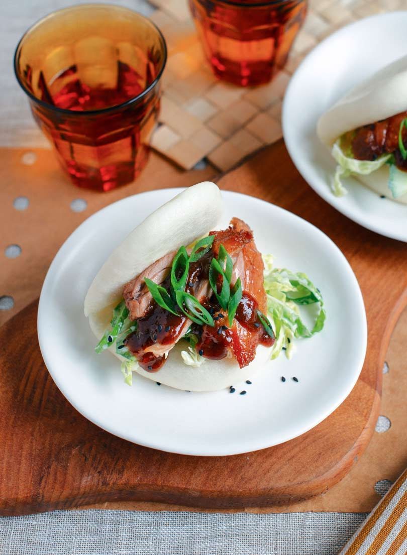 Roast Duck Burger with Hoisin Sauce in Steamed White Bun Roast Duck Burger with Hoisin Sauce in Steamed White Bun
