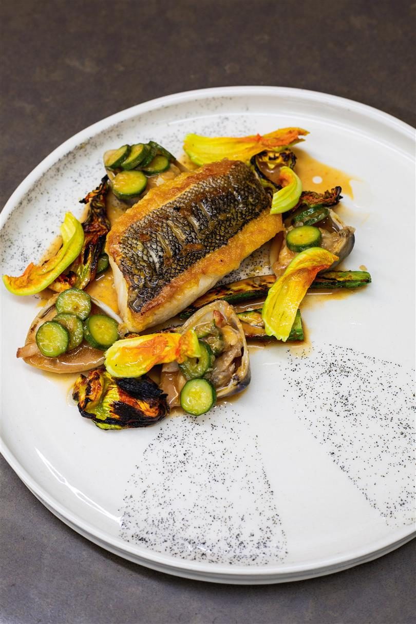 BLUE COD WITH ZUCCHINI, FERMENTED CHILLI, LEMON & DIAMOND SHELL CLAMS BLUE COD WITH ZUCCHINI, FERMENTED CHILLI, LEMON & DIAMOND SHELL CLAMS