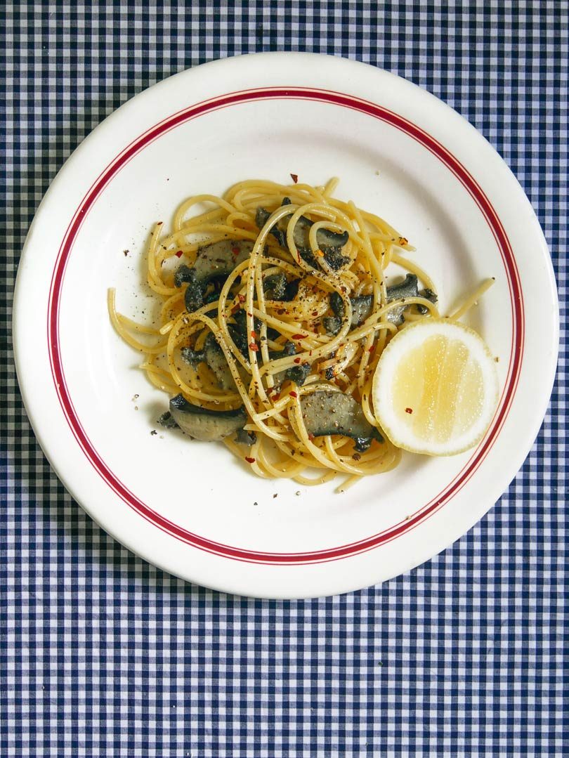 PICKLED PĀUA PICKLED PĀUA