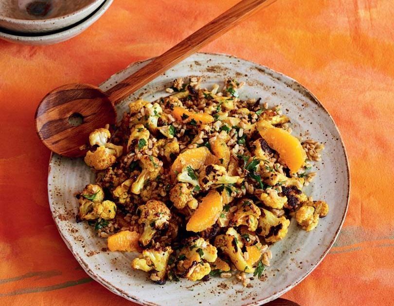 CURRIED CAULIFLOWER & FARRO SALAD