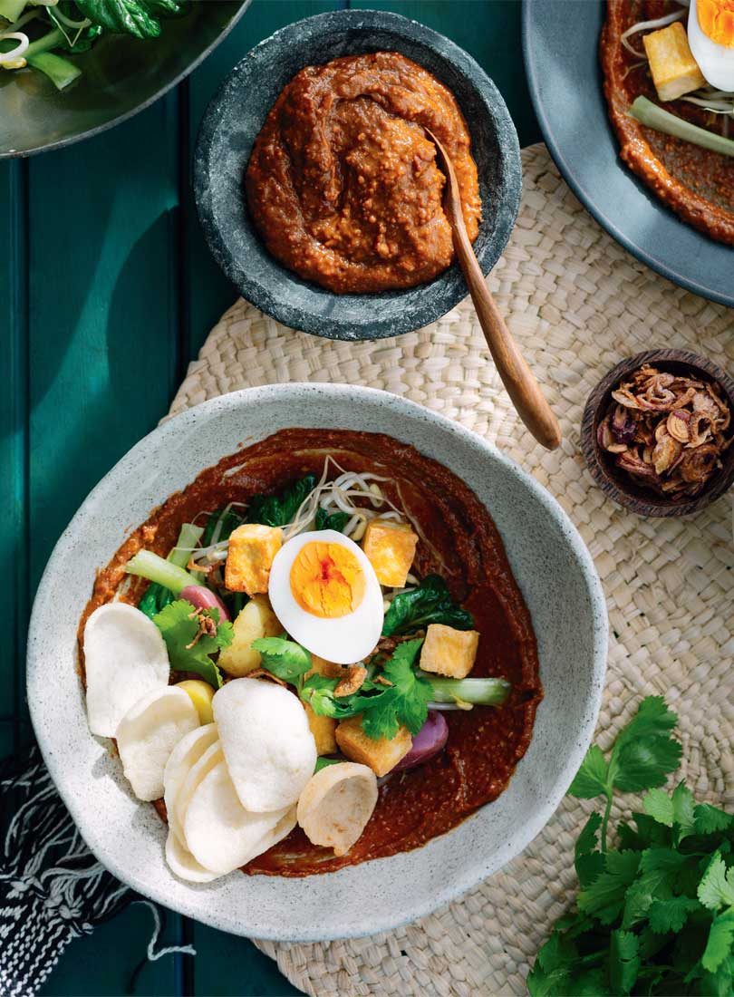 GADO GADO – TOFU & VEGETABLES IN PEANUT-LIME SAUCE