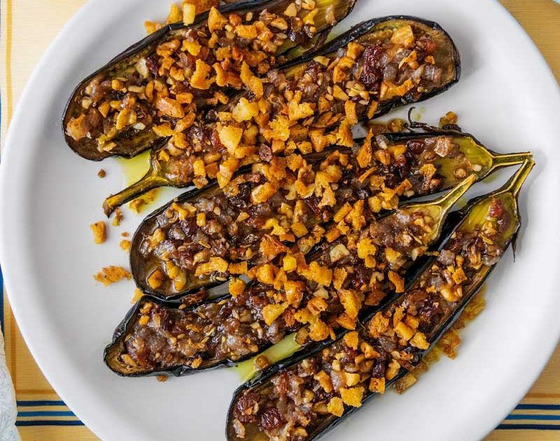 EGGPLANTS WITH SWEET & SOUR ONIONS, RAISINS & CRUMBS