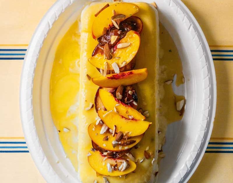 TOASTED ALMOND SEMI-FREDDO WITH NECTARINES