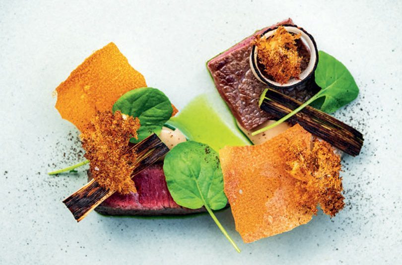 SID AT THE FRENCH CAFÉ