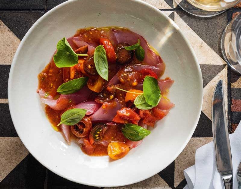 KAHAWAI WITH SMOKED- TOMATO DRESSING