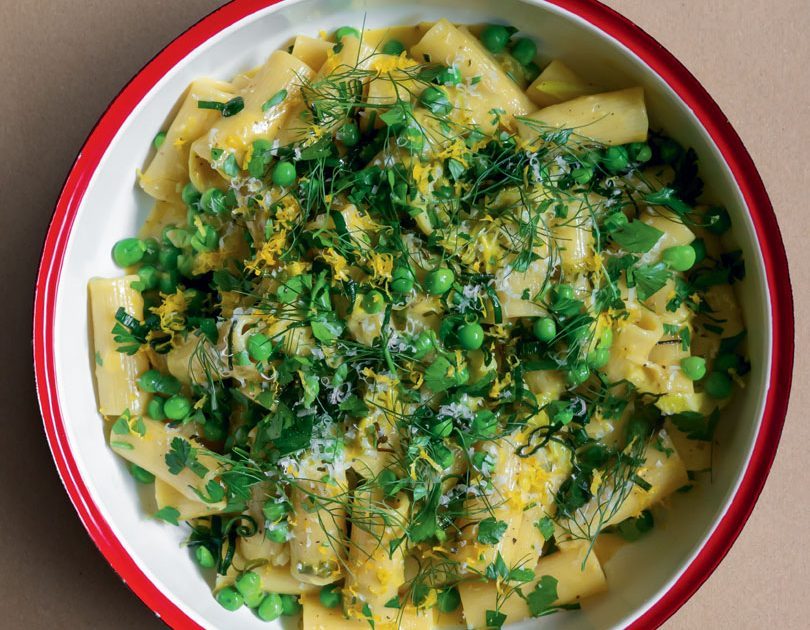 SPRINGTIME LEEK CARBONARA