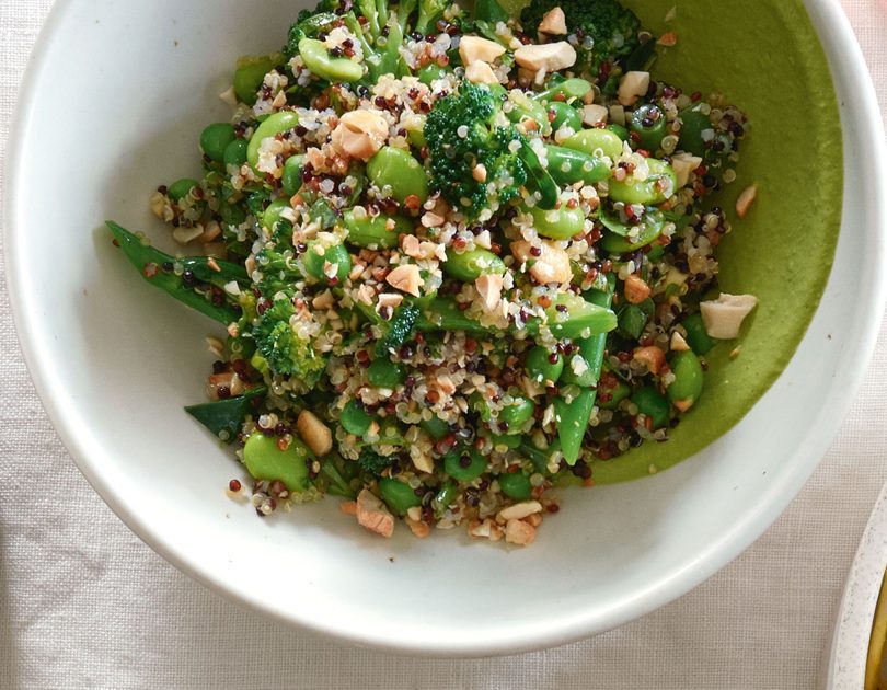 GREEN GODDESS QUINOA SALAD WITH CASHEW NUTS