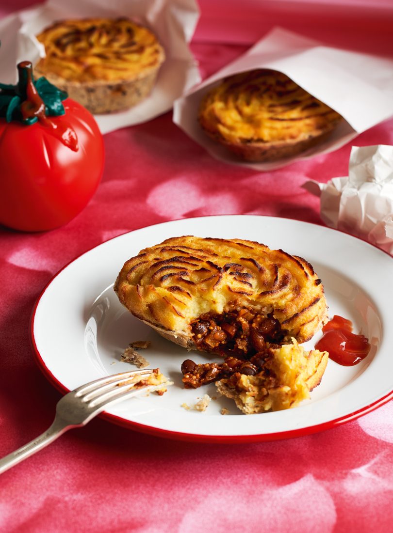 TOMATO, QUINOA & BLACK BEAN PIE