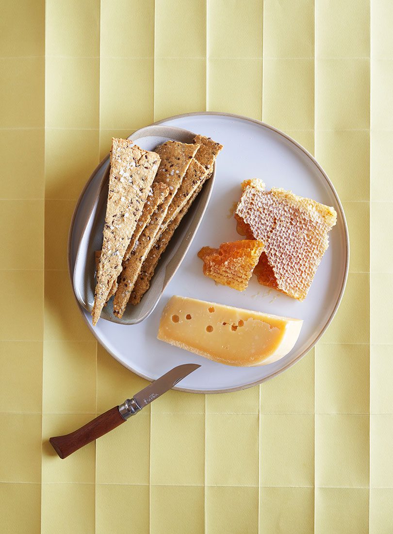 Smoked Honeycomb With Sea Salt & Rosemary Crackers & Cheese - Cuisine Magazine - From New Zealand to
