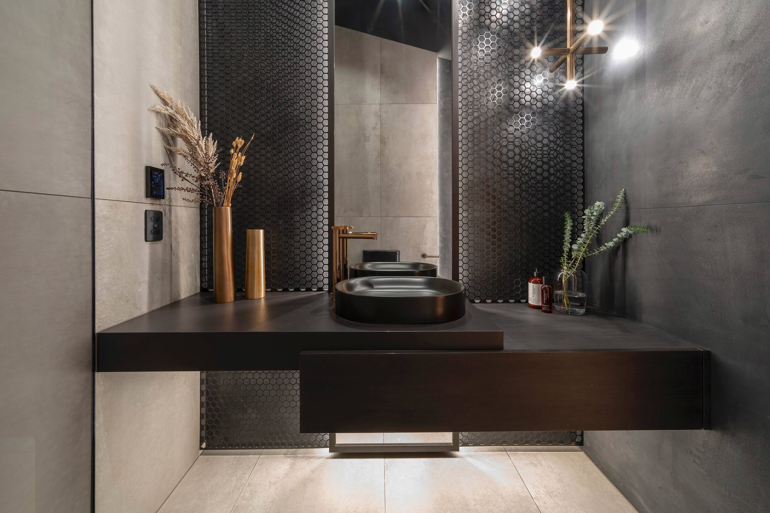 Alina Cuchiliuc – Cube Dentro - Cuisine Magazine - From New Zealand to ...